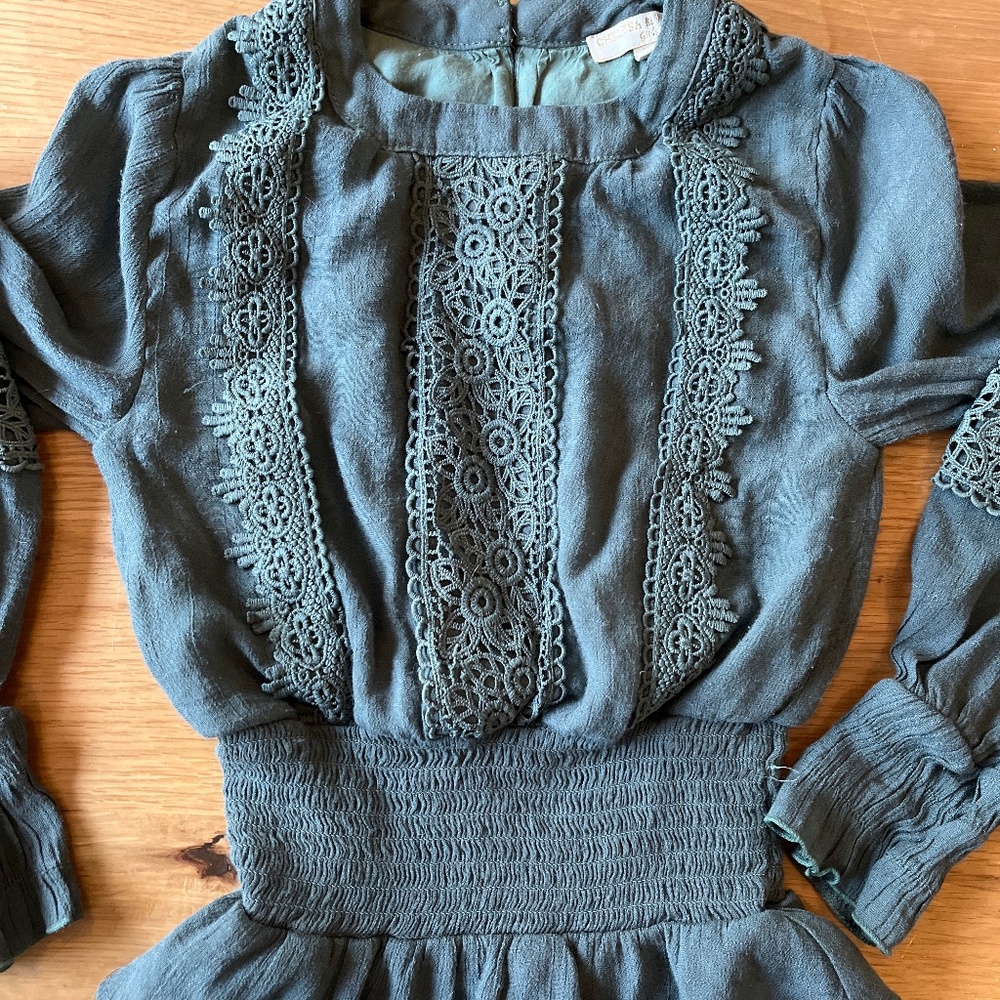 Girls clothing